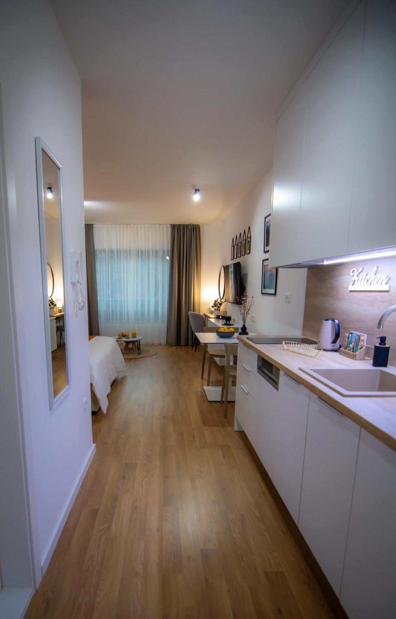 Momento Apartment